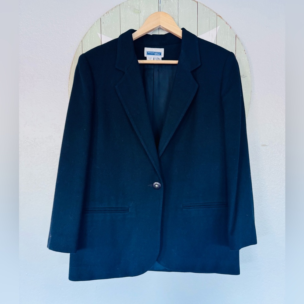 Vintage Womens single button 100% wool blazer black size 12